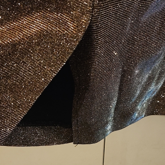 Elegant Glittering Evening Dress - Picture 8 of 9